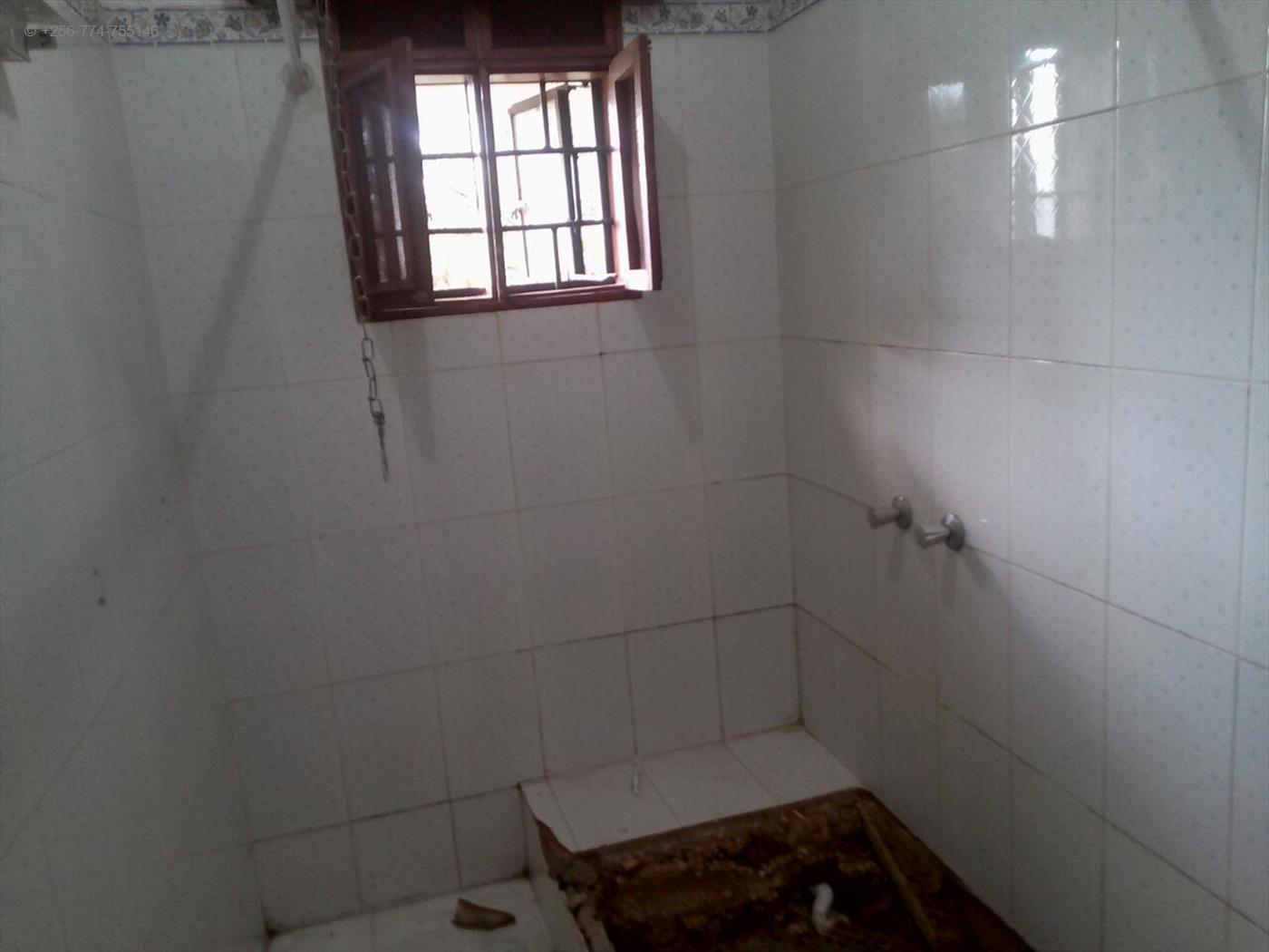 020320170943402347_020320171007300370