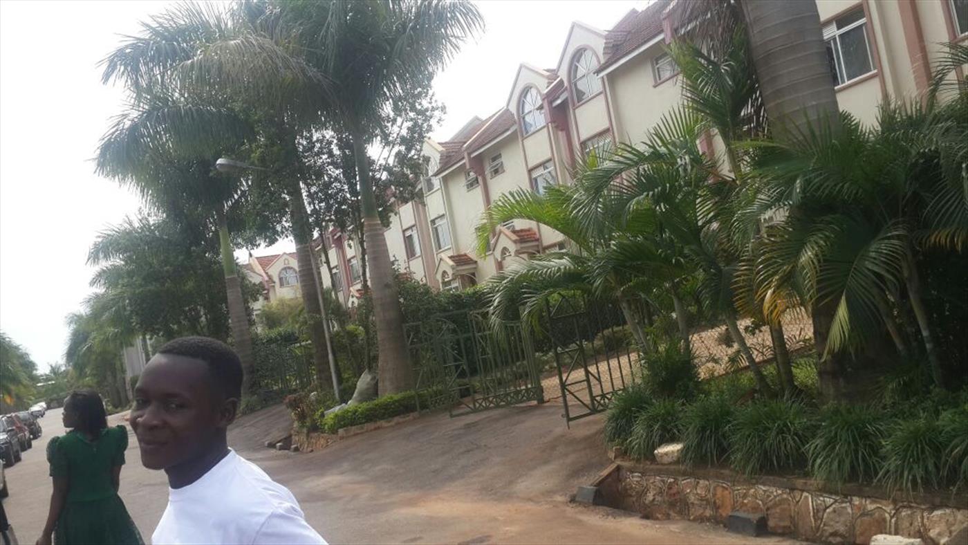 040220171049241670_040220171054400189