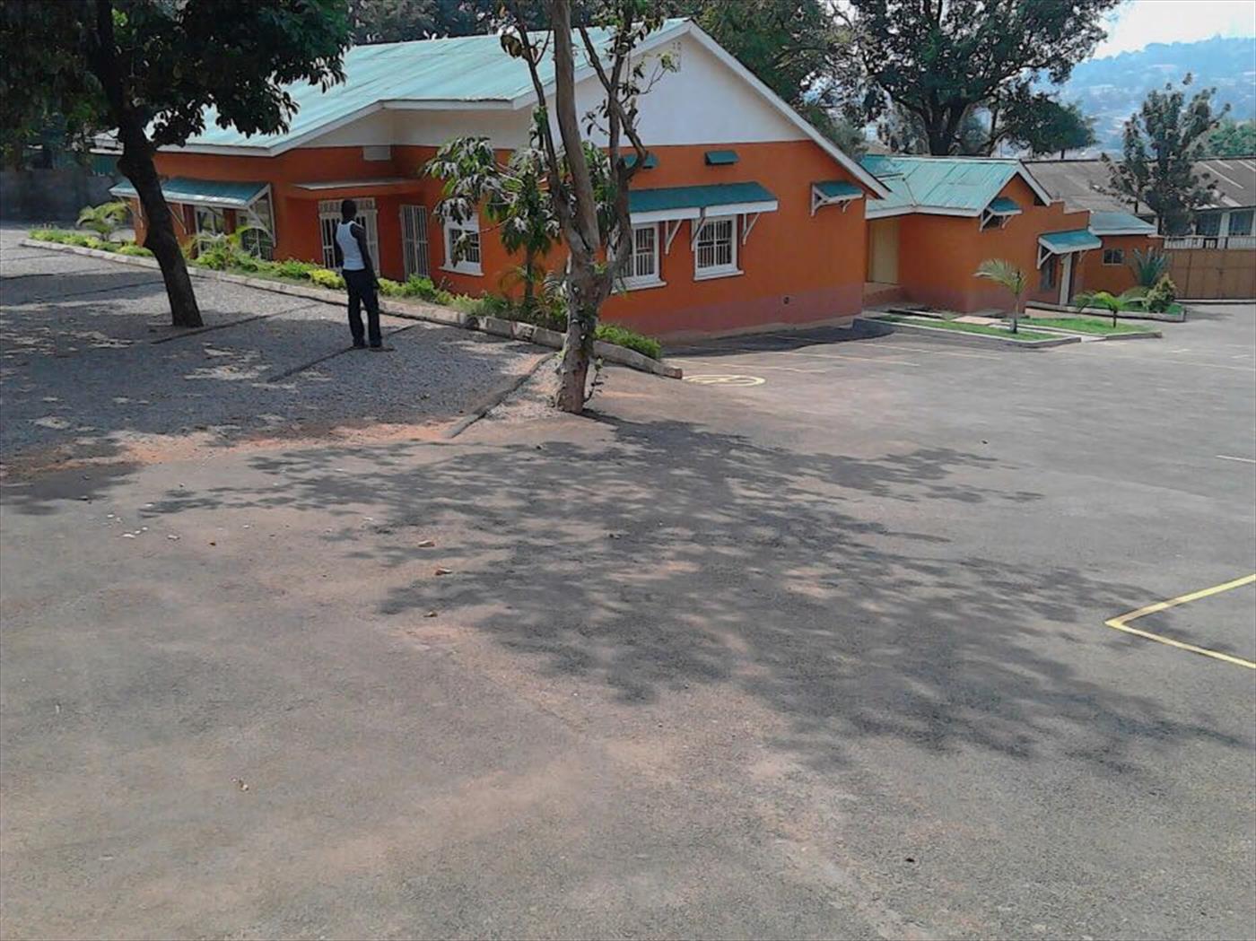 110220170852327454_110220170859180214