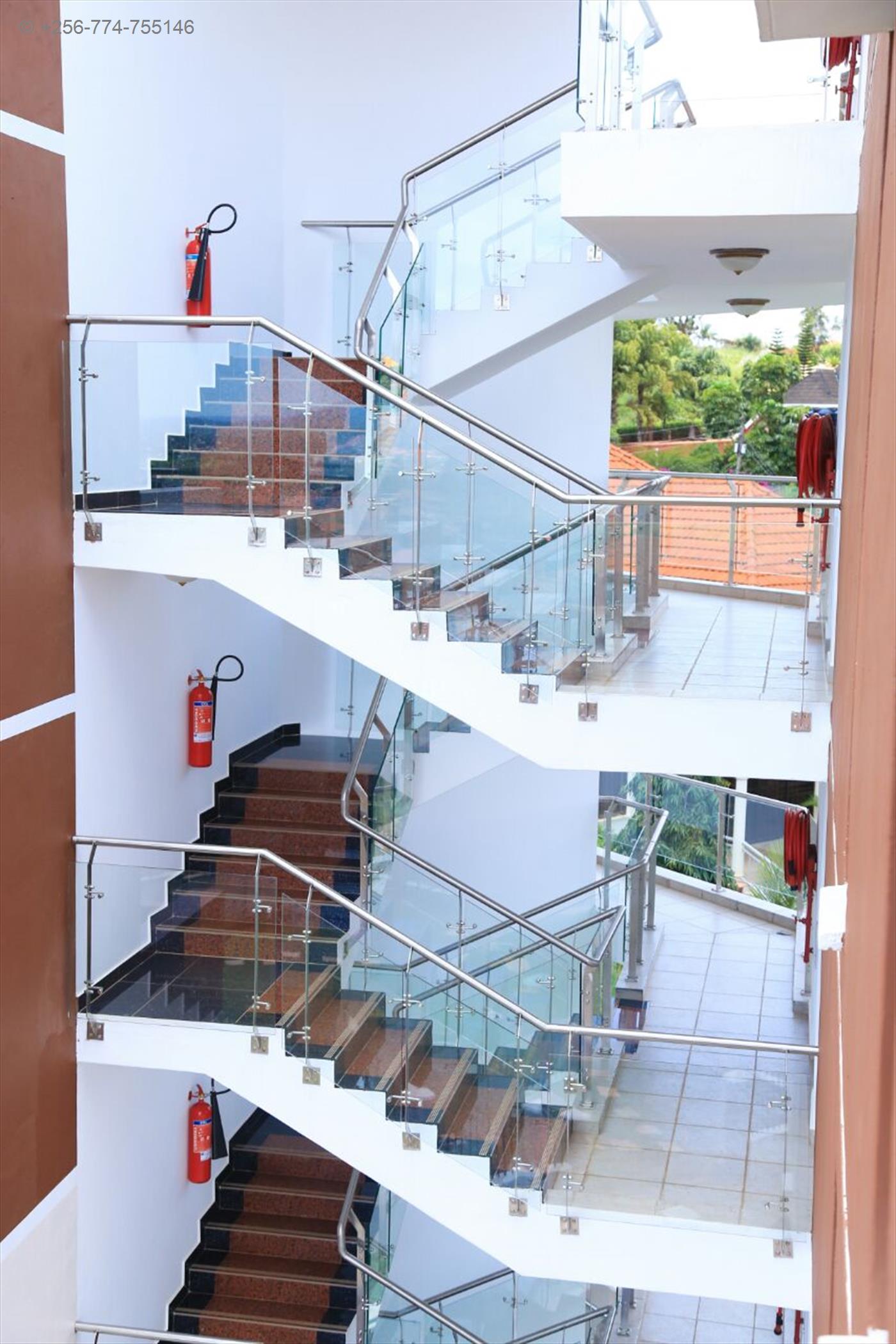 110420170842067780_110420170847234111