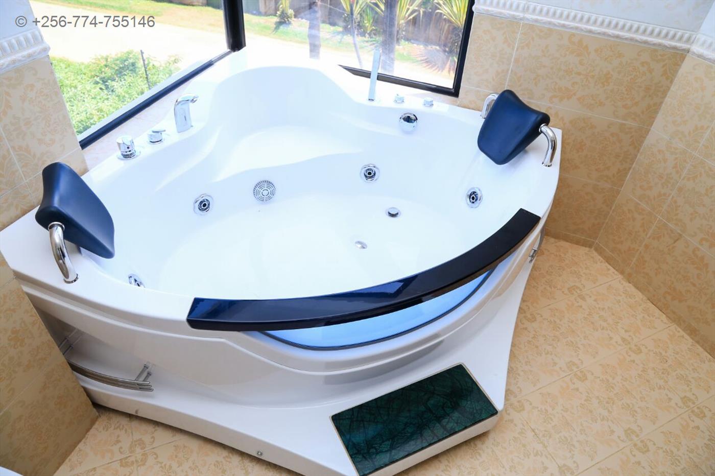 110420170842067780_110420170847431147