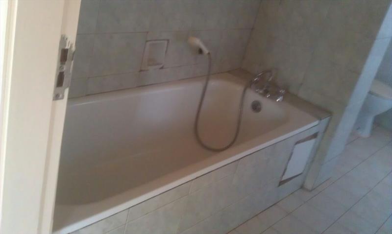 224_220820160458420181