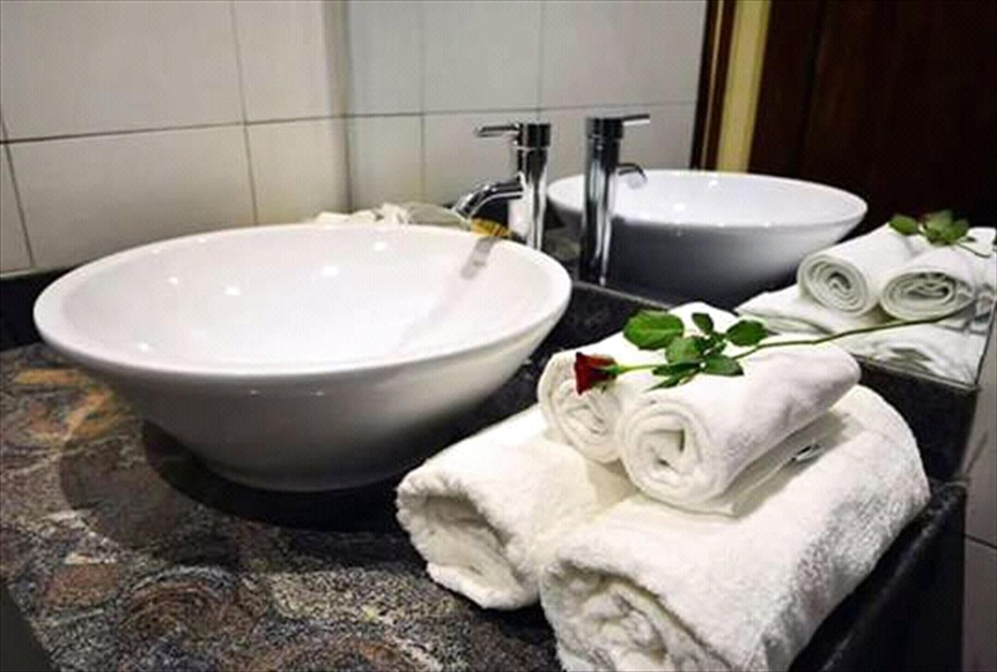 240220170854080303_240220171004212944