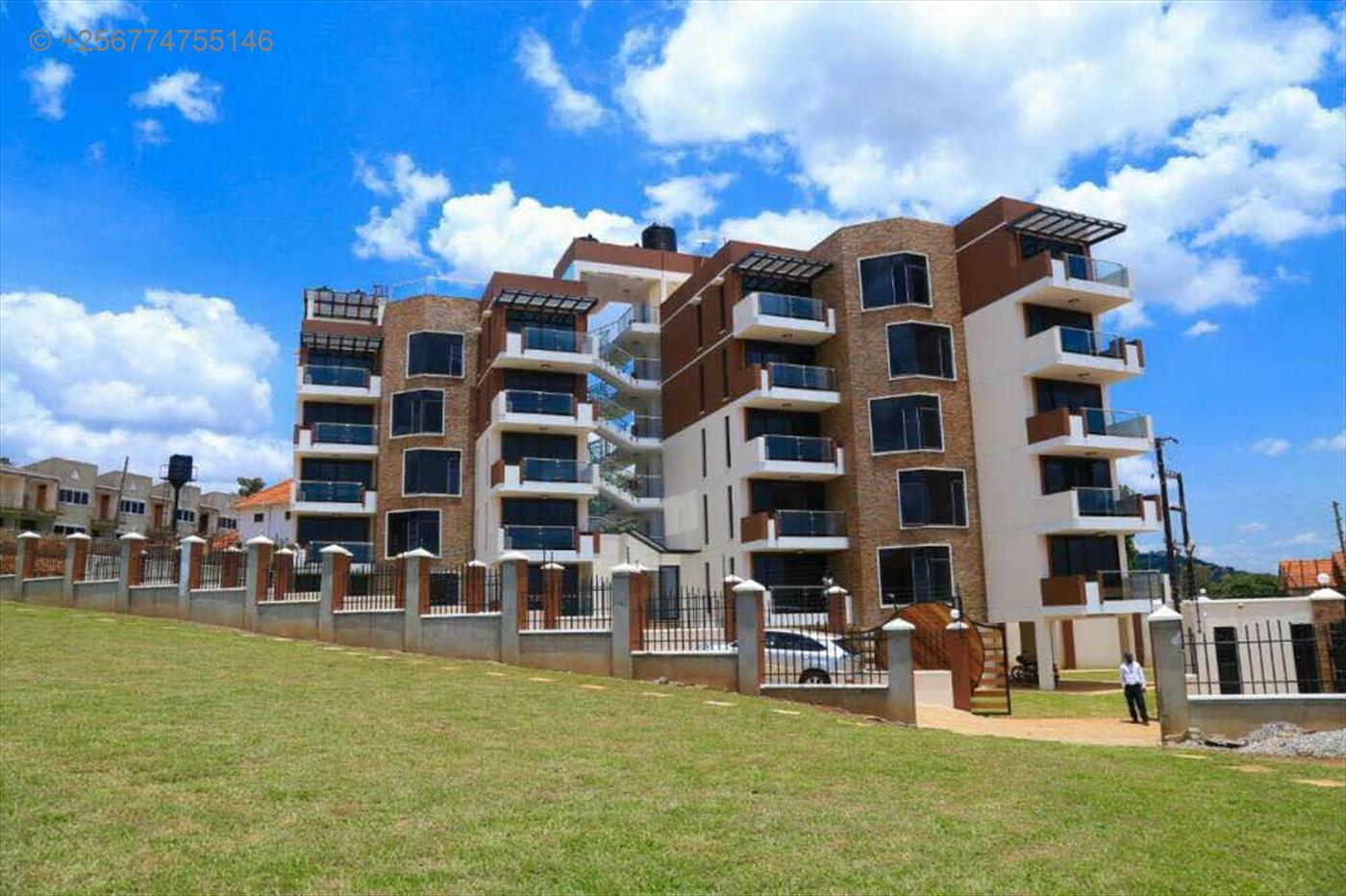 240420171033543925_240420171039147490